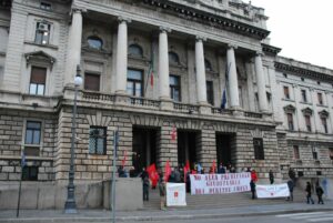 15 dicembre 2012: Trieste Libera presidia il Tribunale di Trieste.