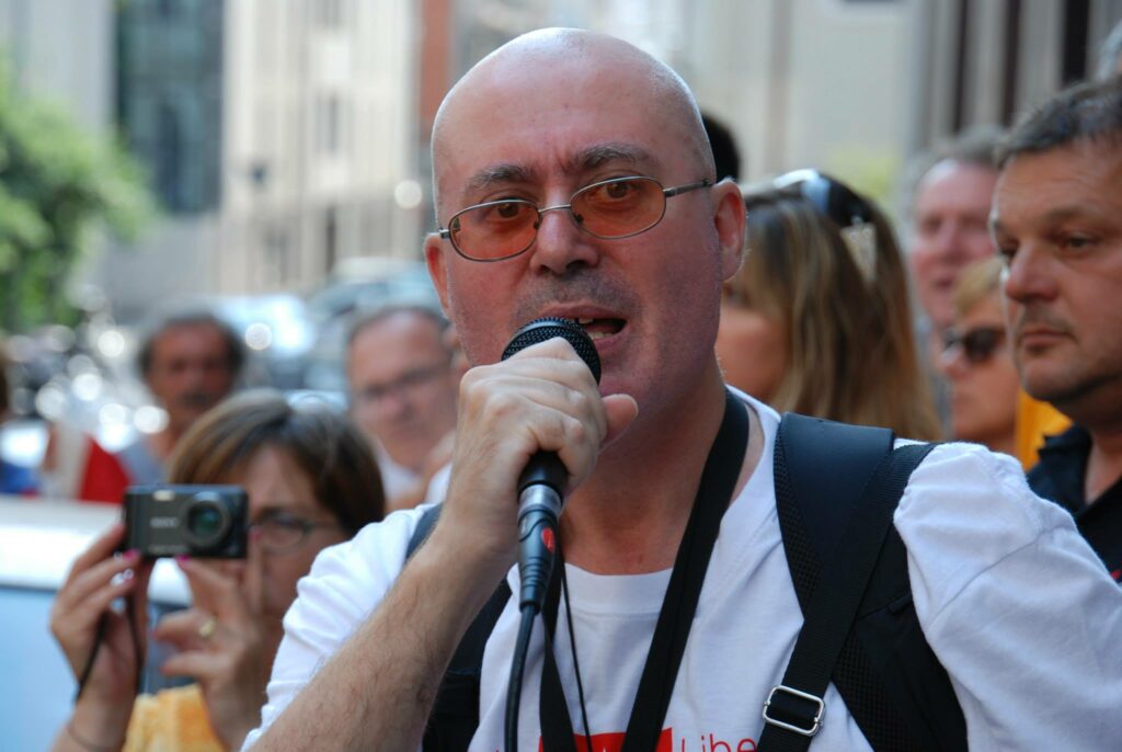 LINCIAGGIO!!
Roberto Giurastante, Presidente di Trieste Libera, durante una manifestazione nel luglio 2013.