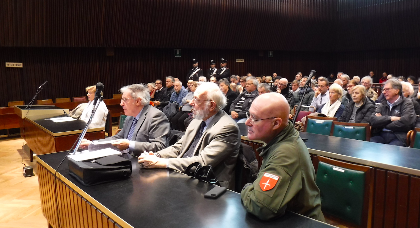 La battaglia legale per i diritti di Trieste. Da sinistra a destra: l’avvocato Walter Zidarich, Paolo G. Parovel (I. P. R. F. T. T.), Roberto Giurastante (Presidente del Movimento Trieste Libera).